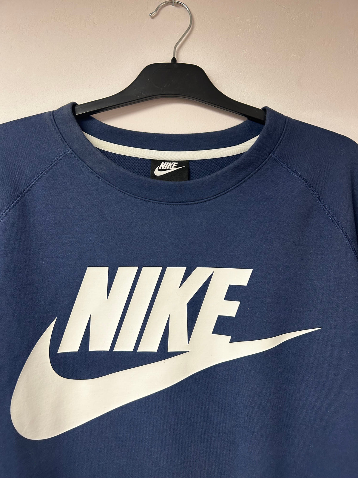NIKE crewneck