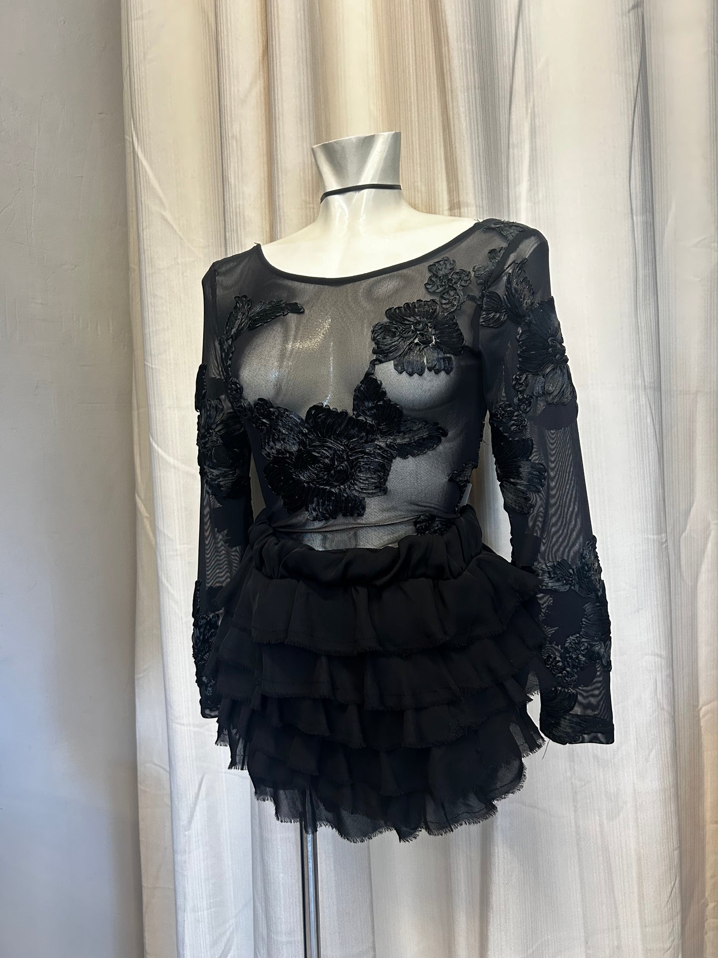 Ruffle mini skirt