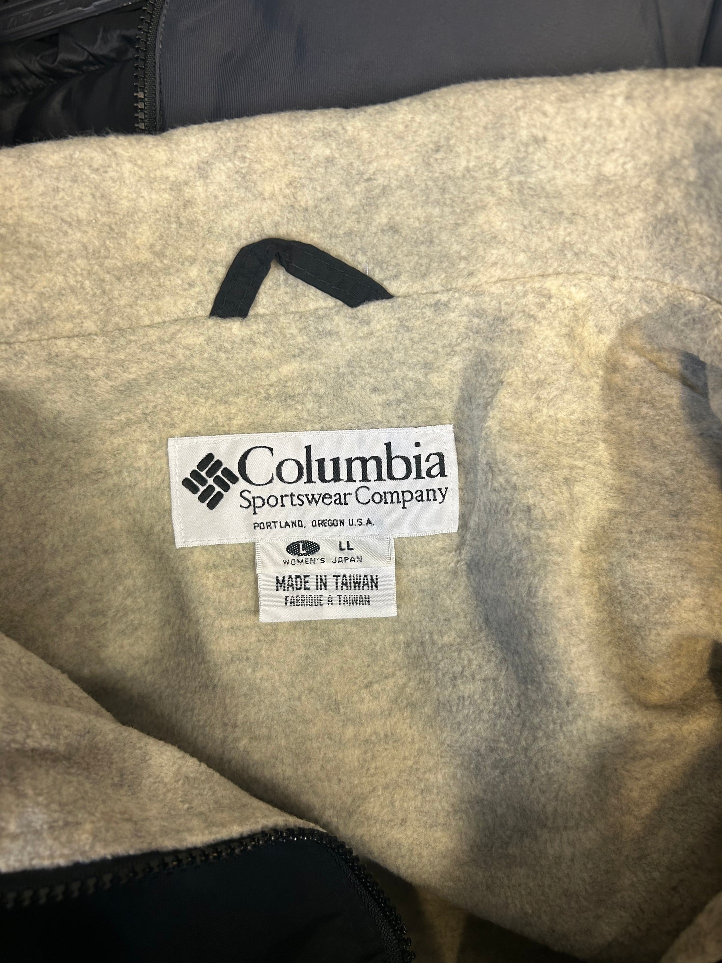 Columbia puffer jacket