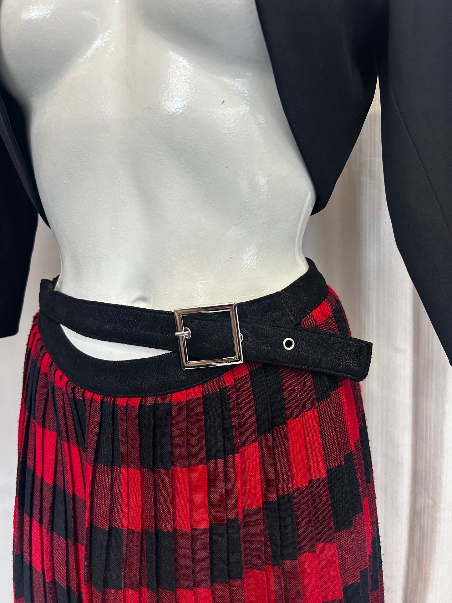 Vintage tartan midi skirt