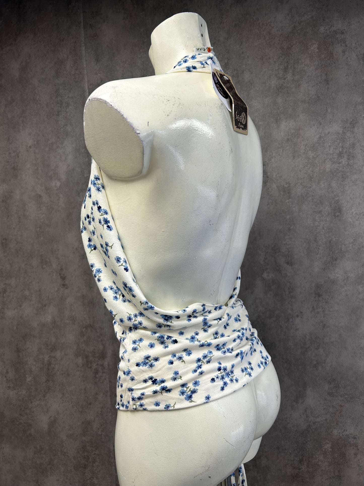 Y2K Deadstock backless top