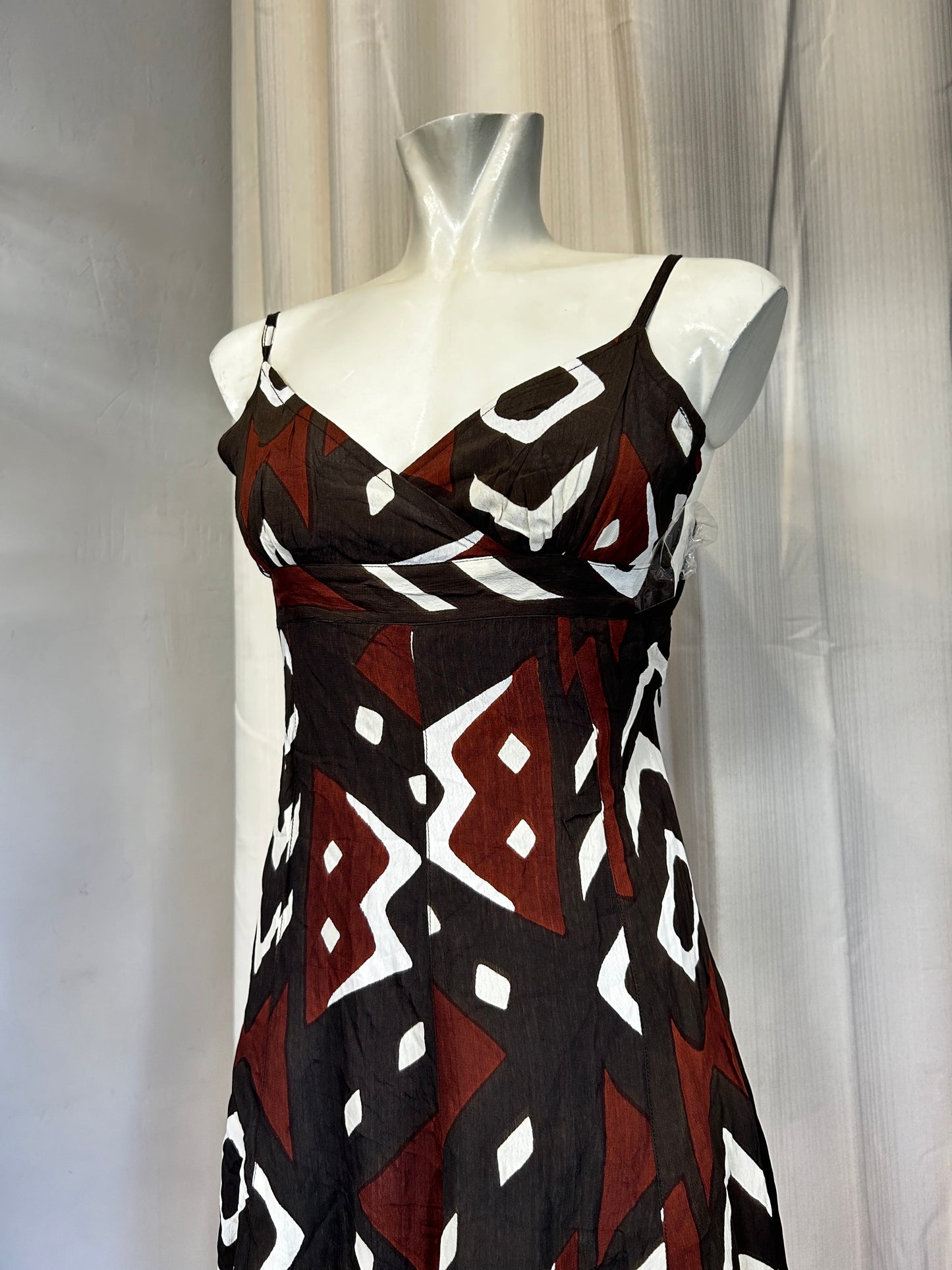 Vintage patterned brown dress
