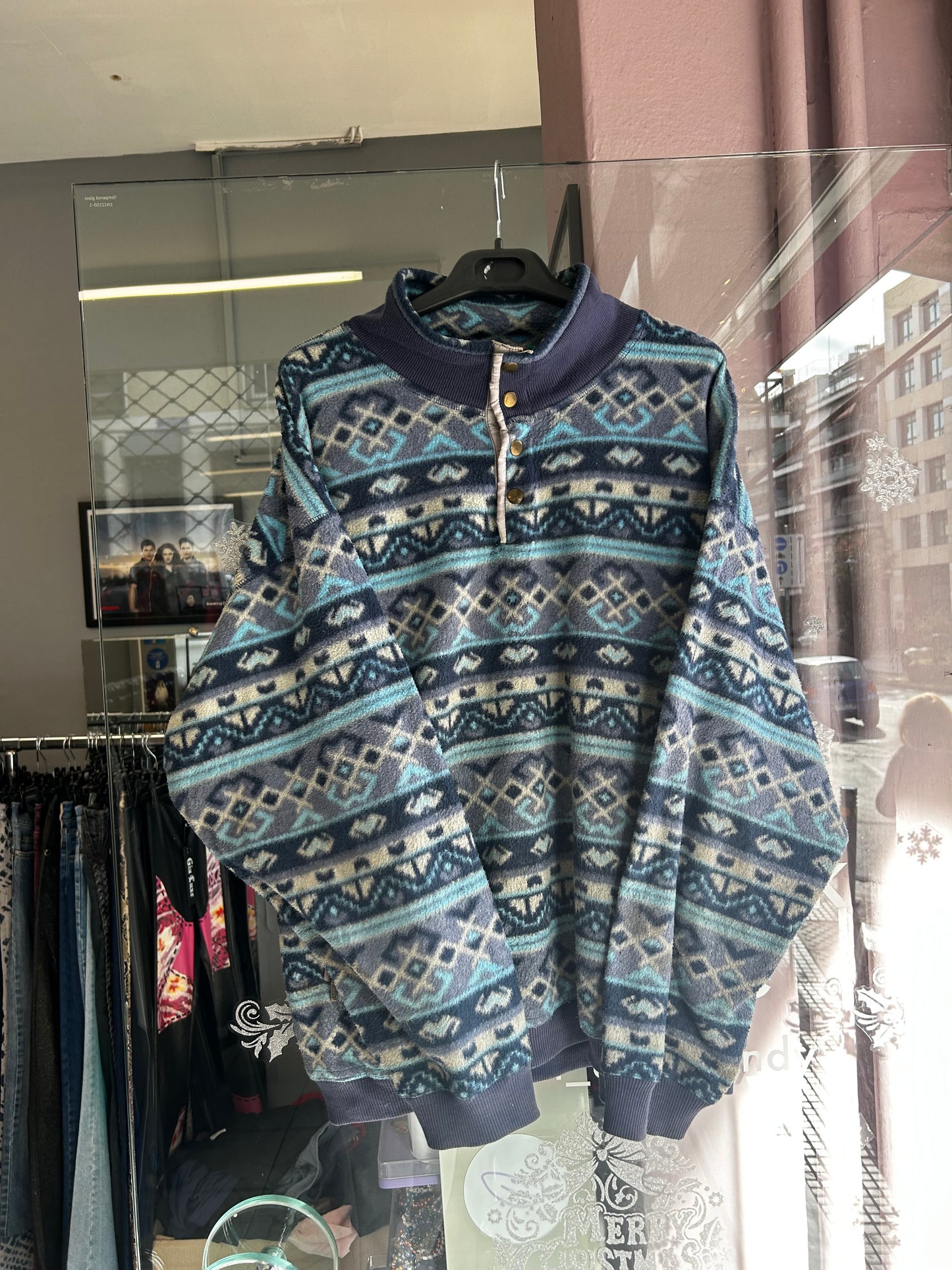 Vintage patterned fleece