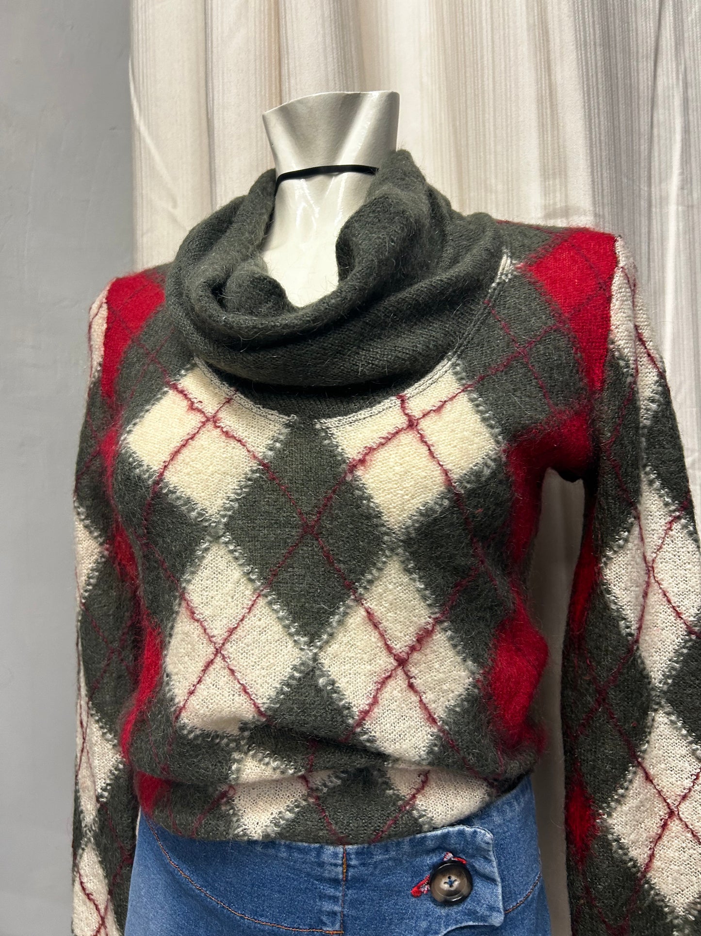 Vintage colourful turtleneck