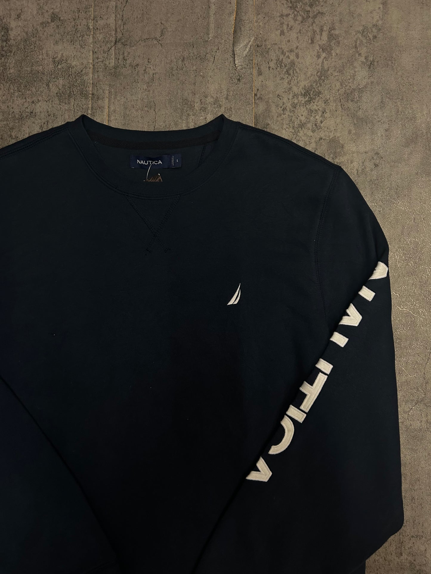 Nautica dark navy blue crewneck