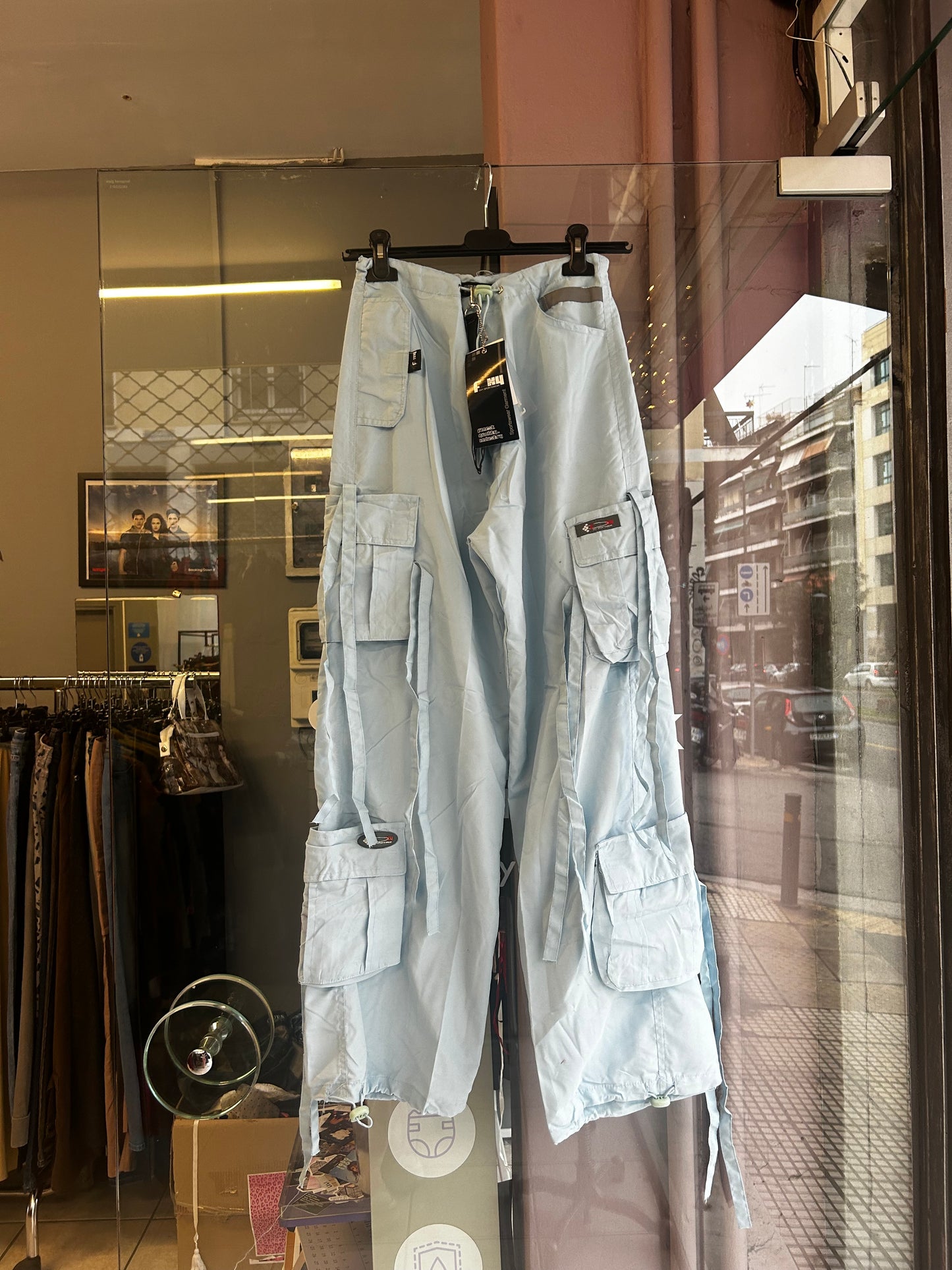 Bad Girl baby blue parachute