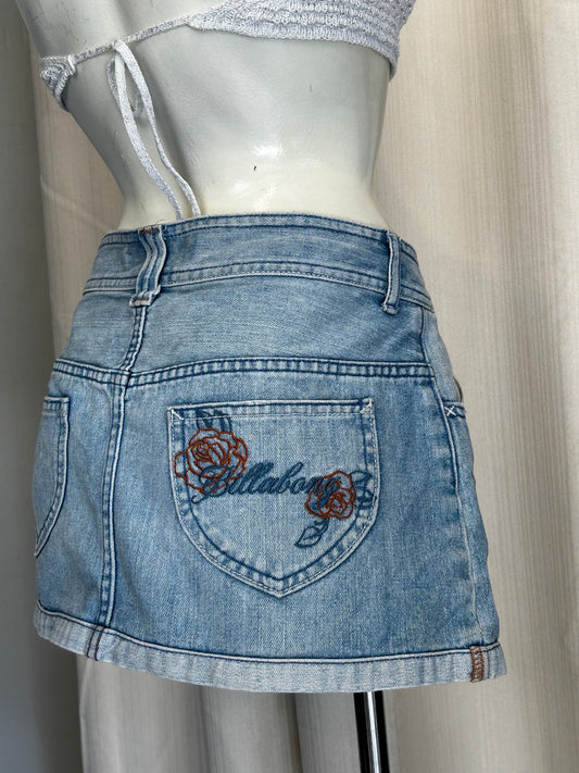 Billabong low rised skirt