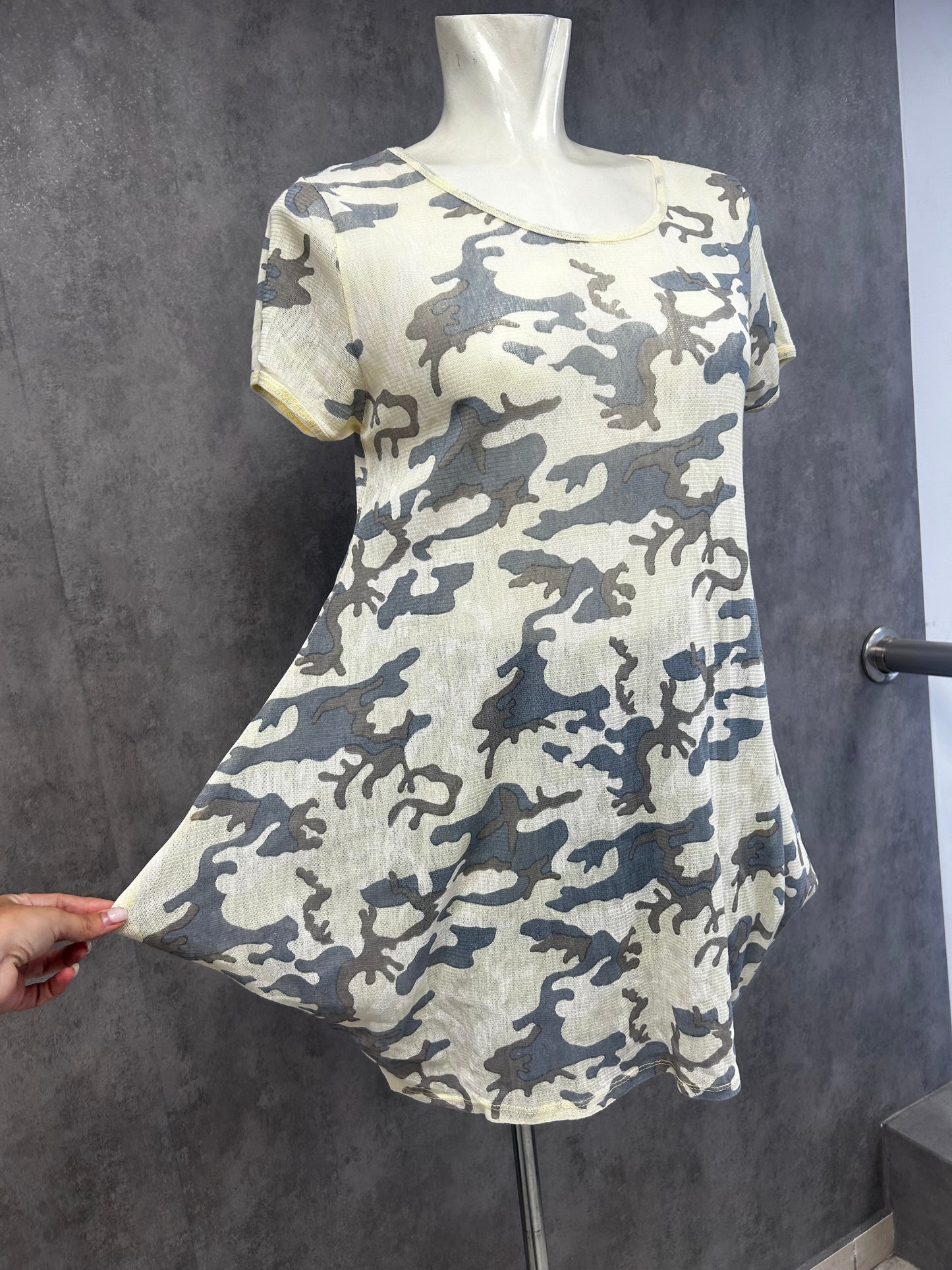Camo mesh dress-top
