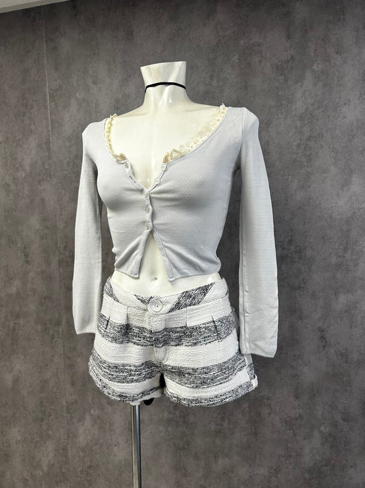 Calliope low rised shorts