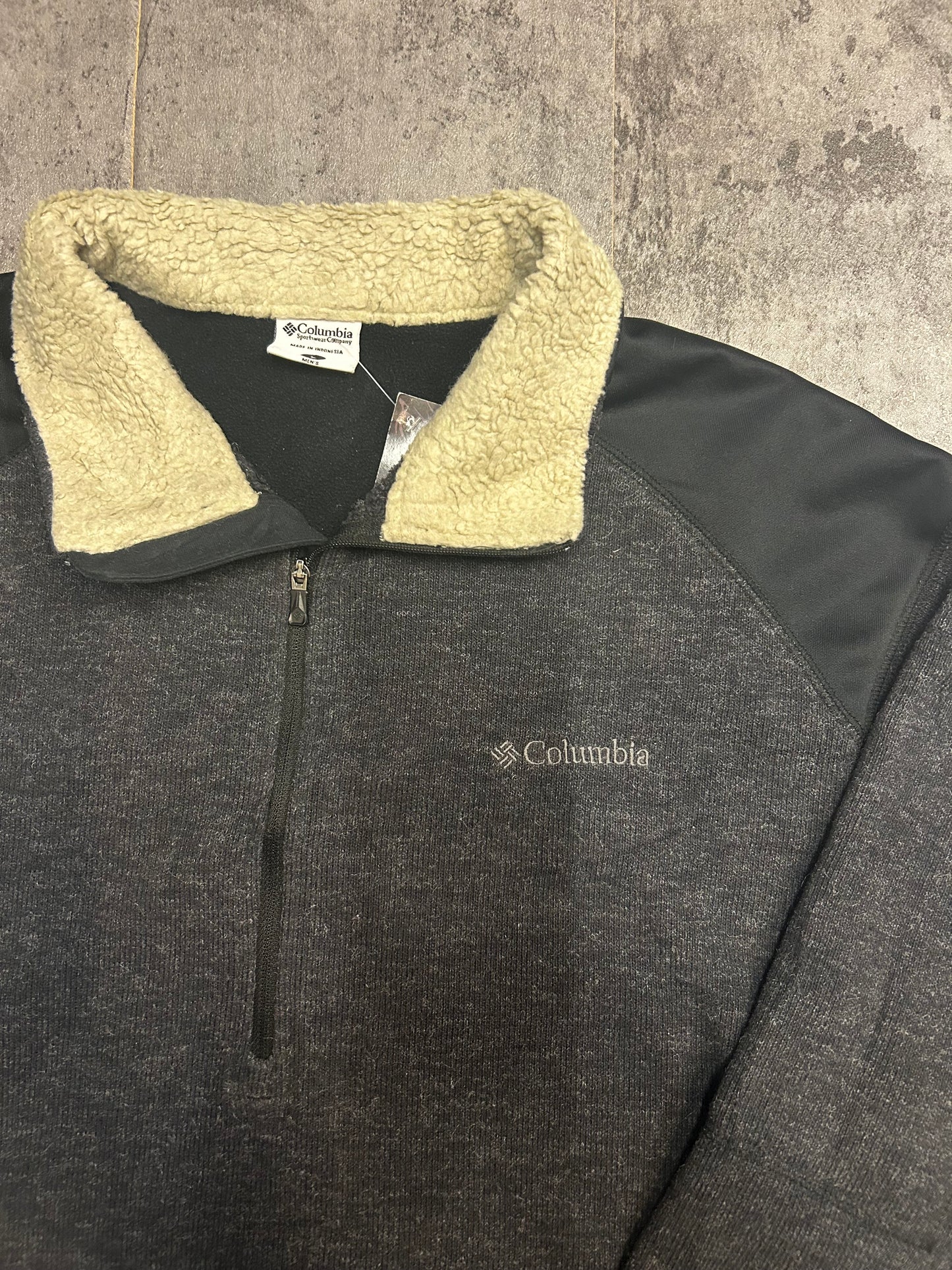 Columbia half zip fleece