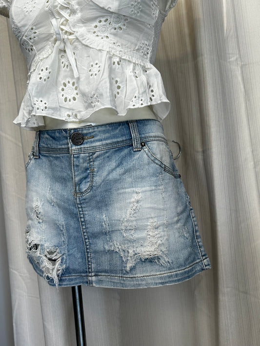 Y2K mini skirt