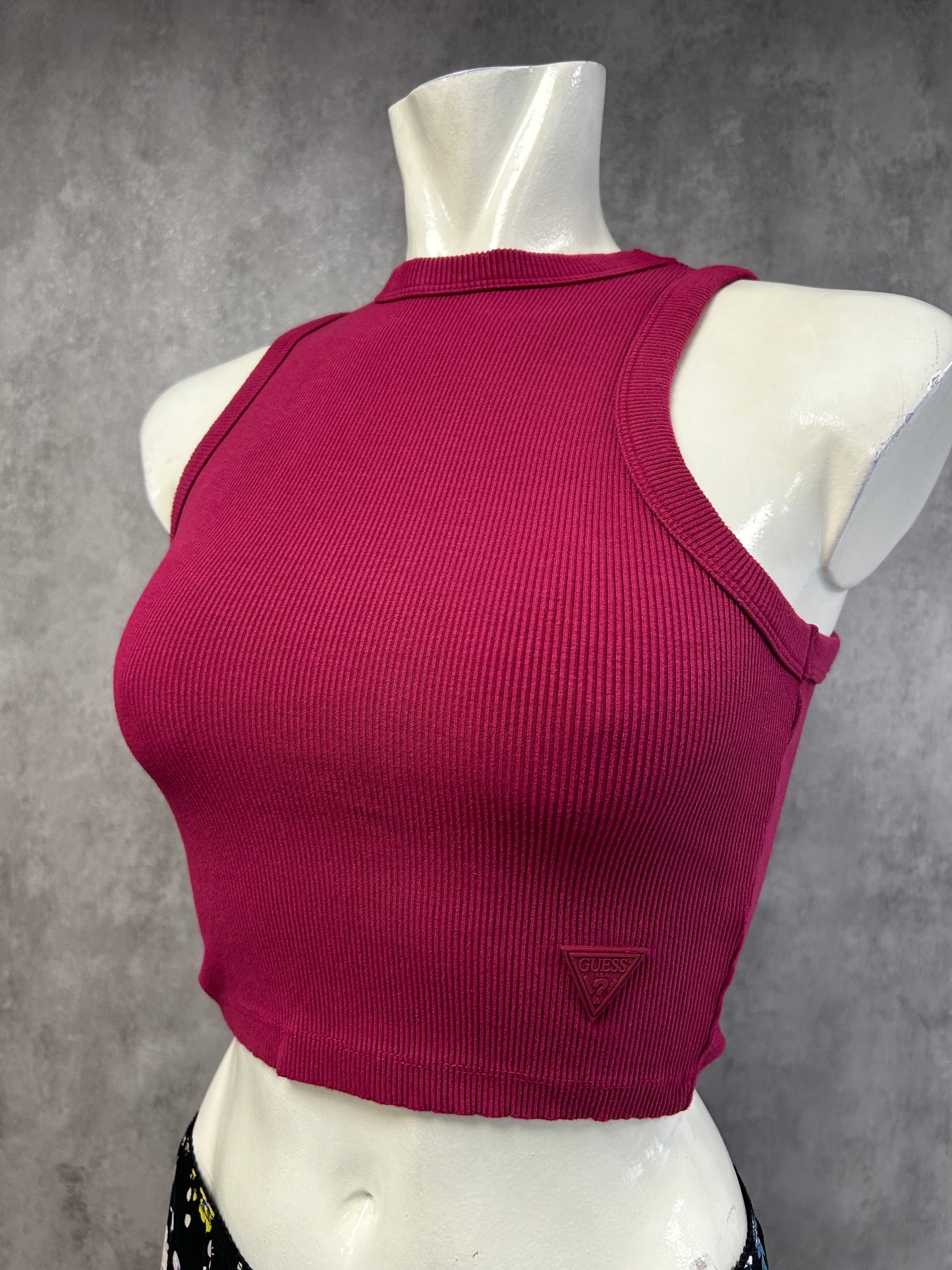 Guess crop top
