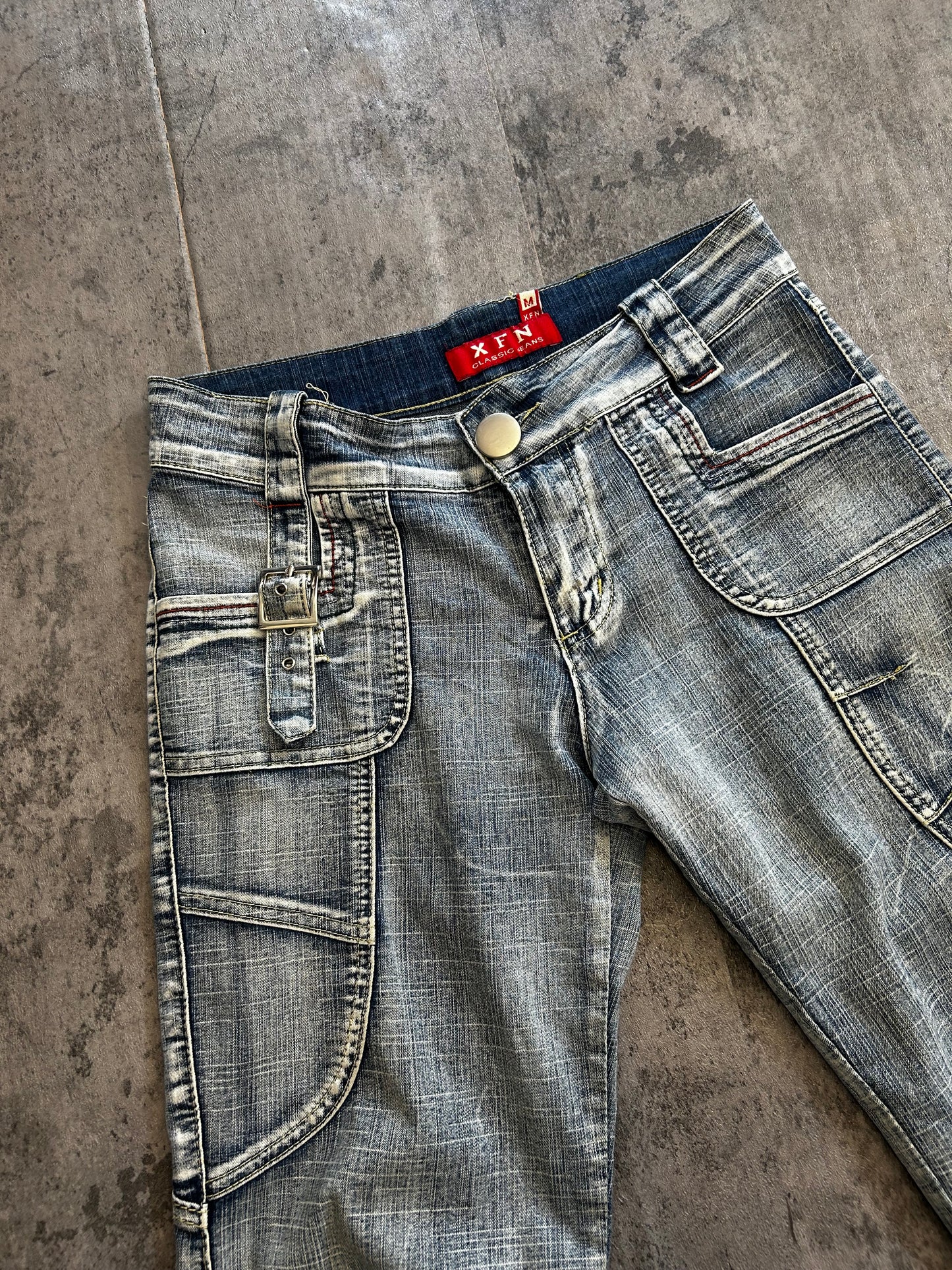 XFN Y2K capri pants