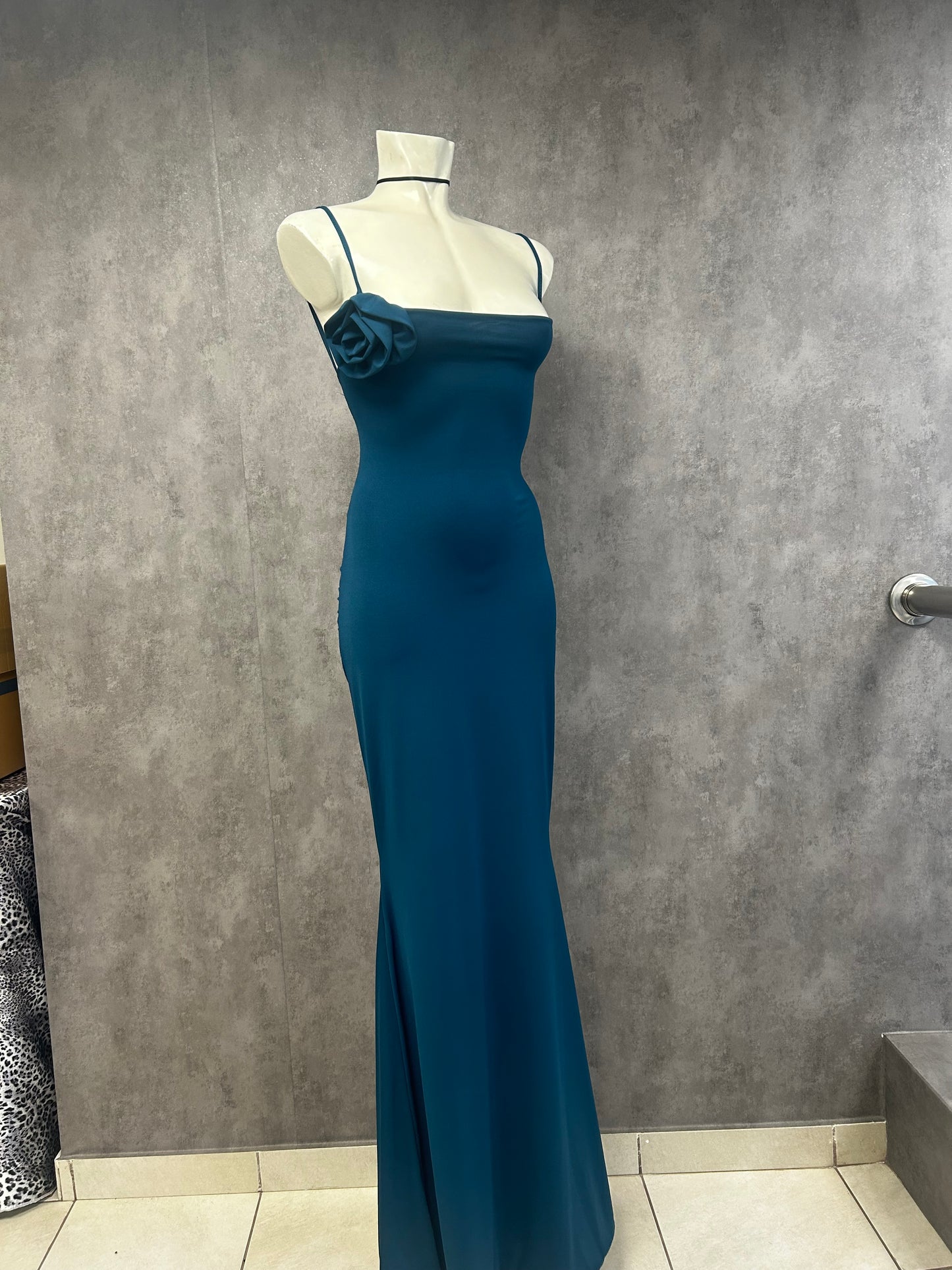 Maxi petrol backless dress