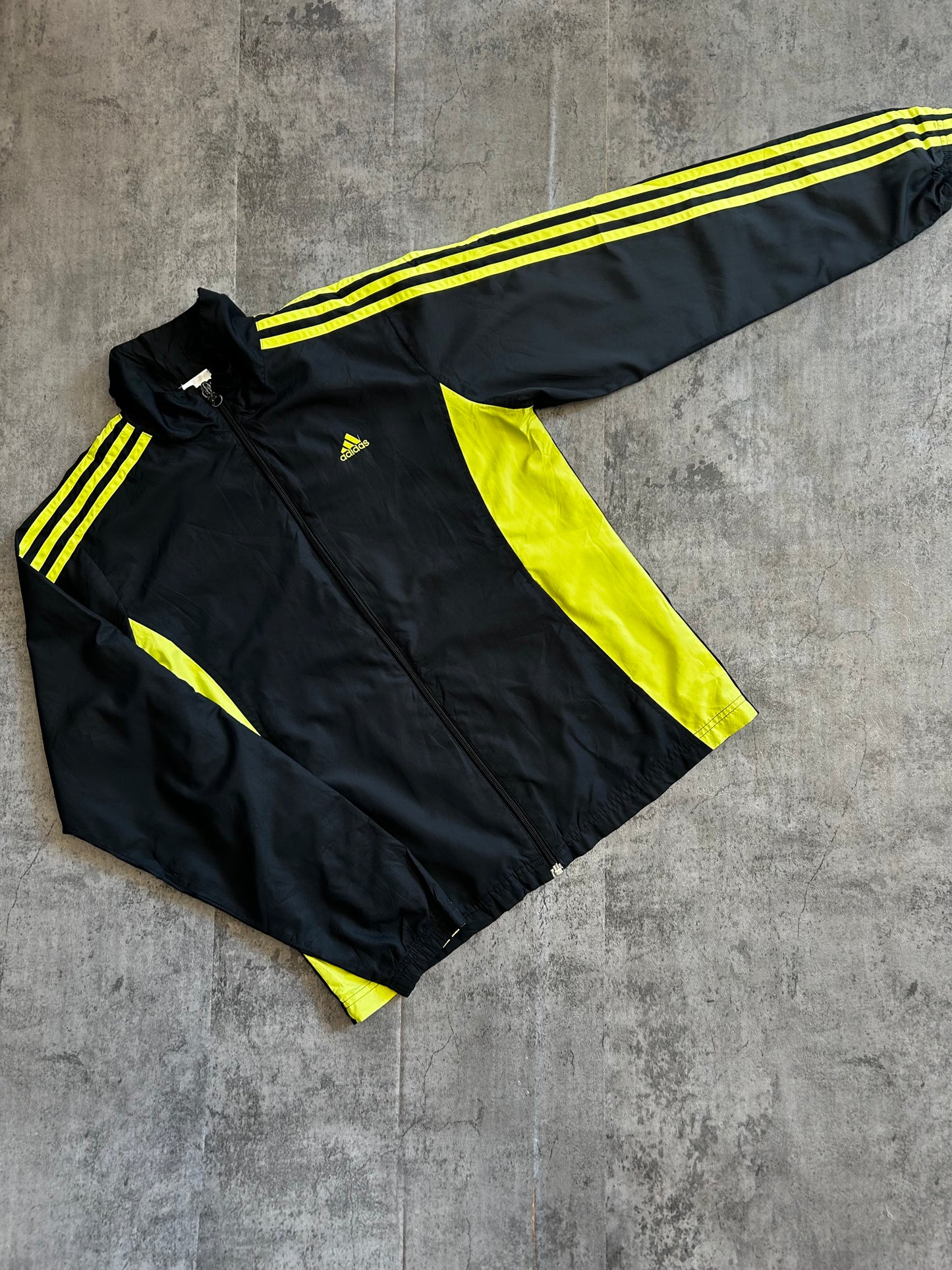 .ADIDAS windbreaker