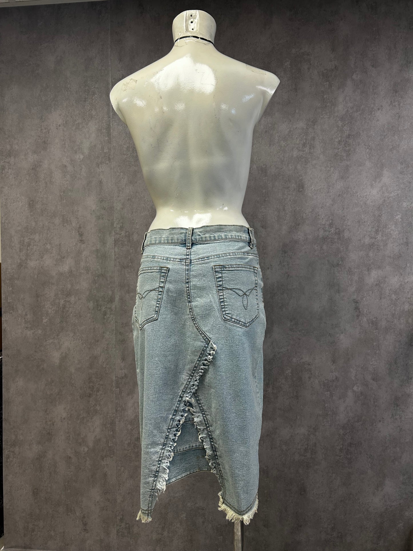 Y2K denim skirt