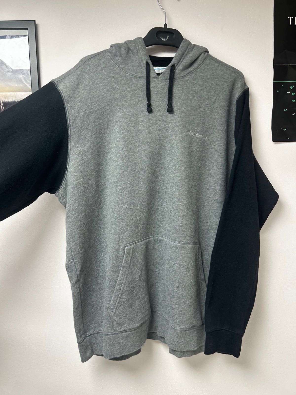 Columbia hoodie