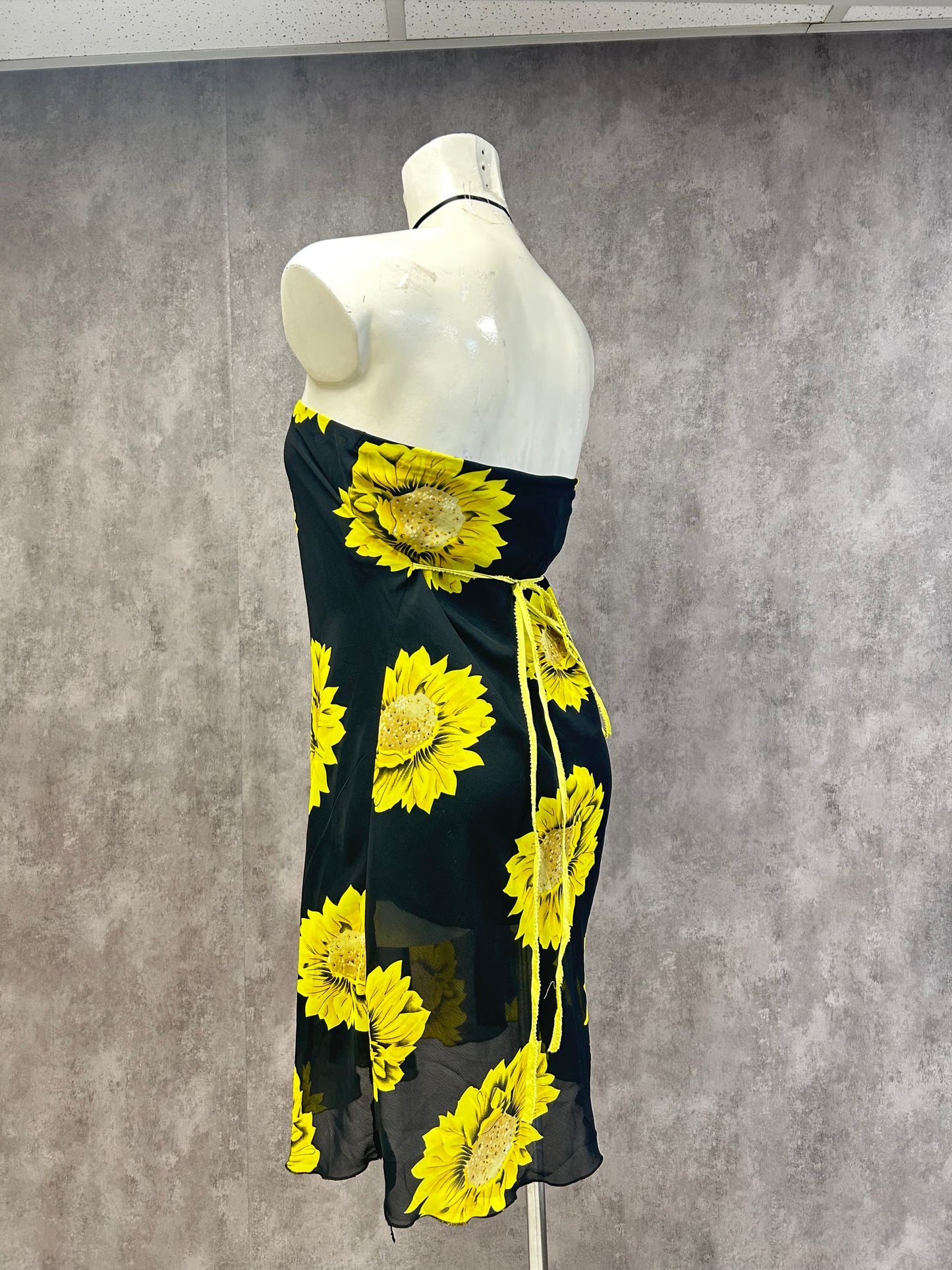 Vintage floral mesh top
