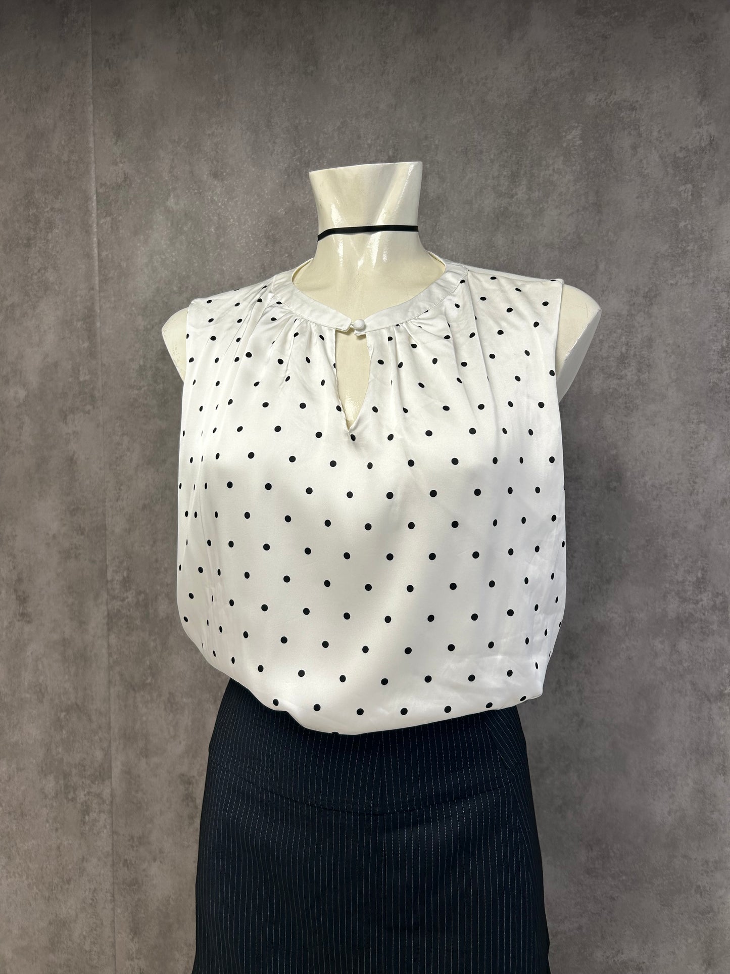 Zero polka dot shirt