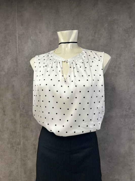 Zero polka dot shirt