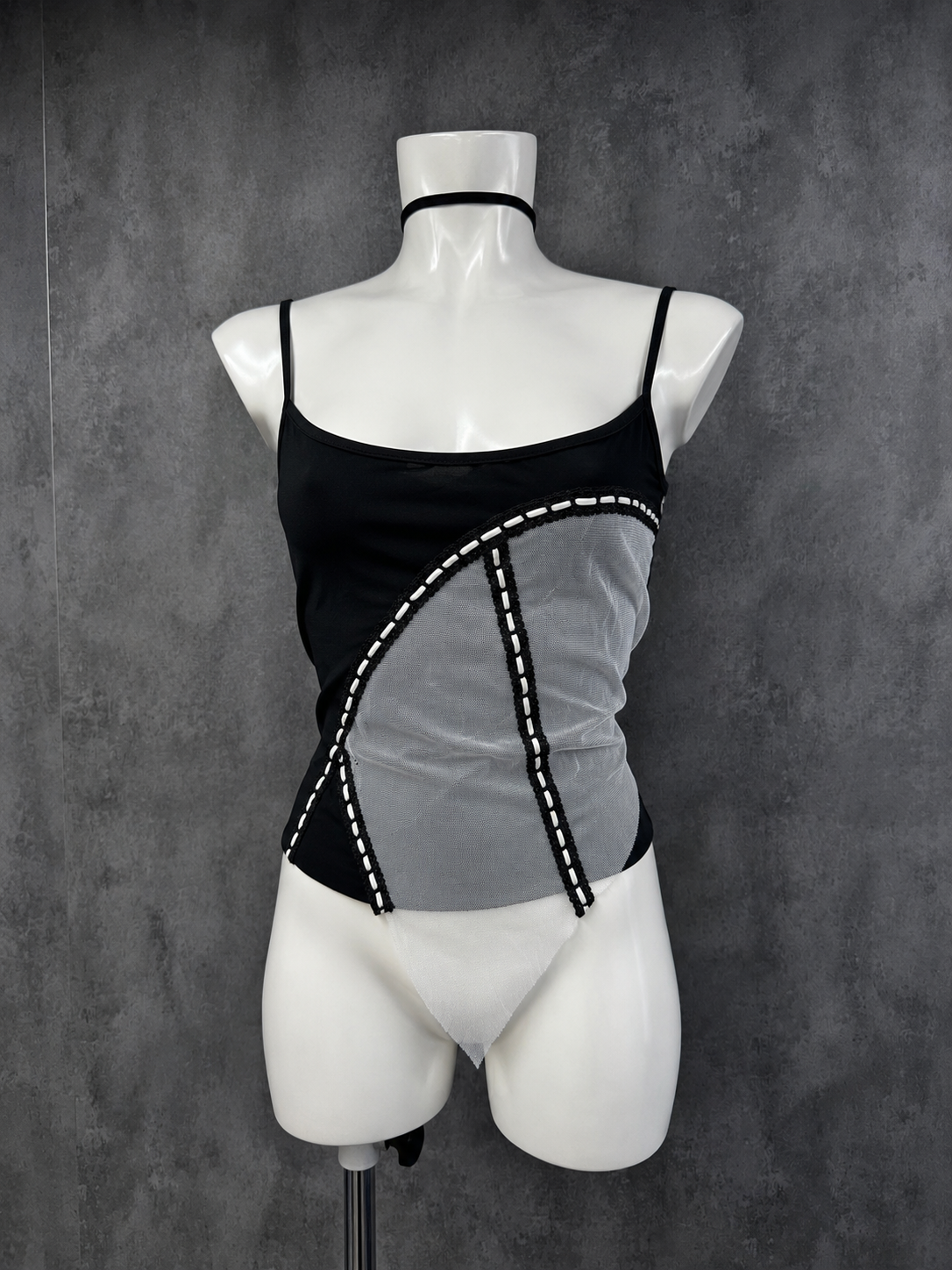 Y2K lace tank top