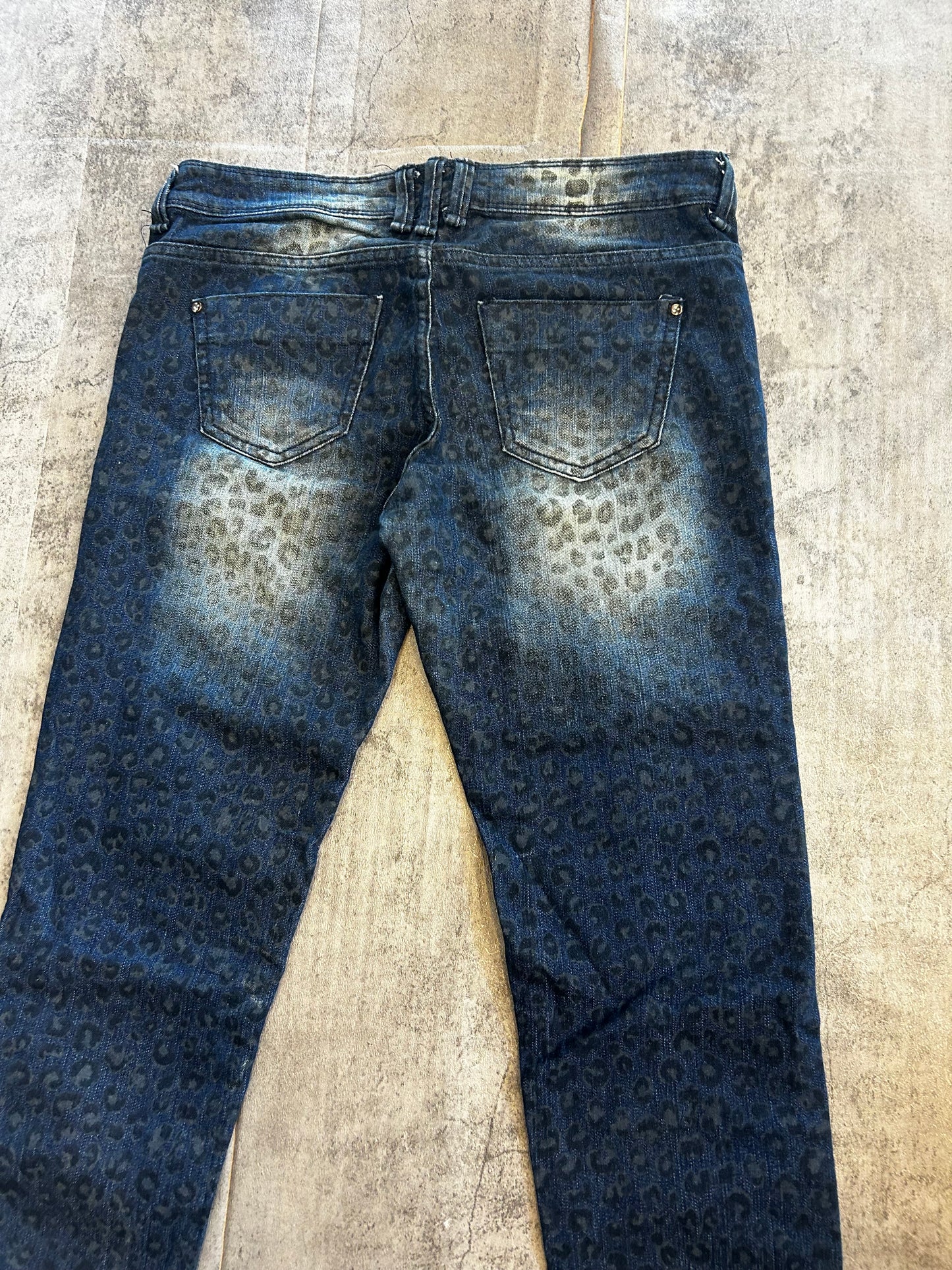 Low rised animal print jeans