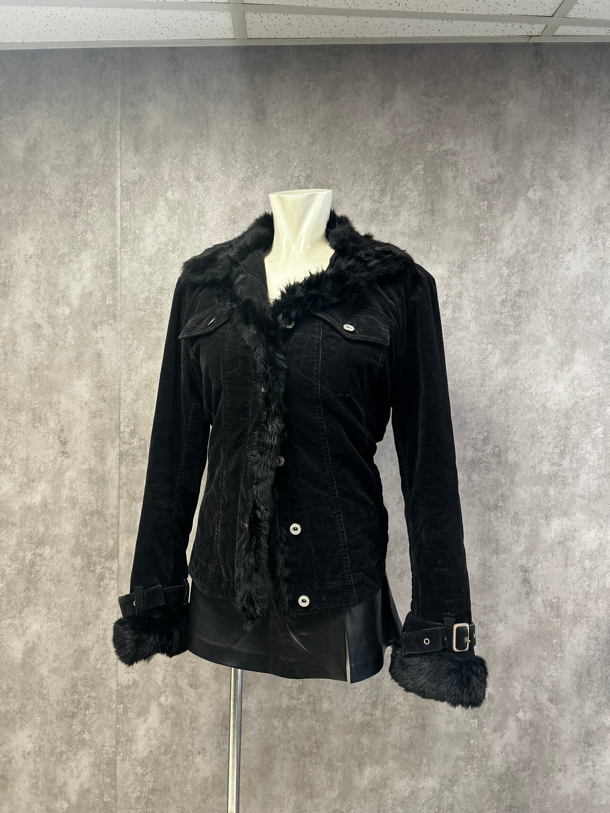 Oviesse corduroy jacket with real fur