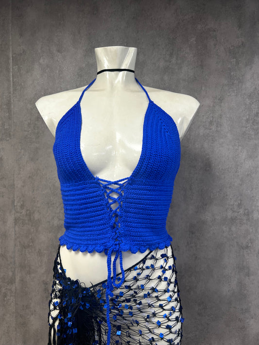 Blue knitted top