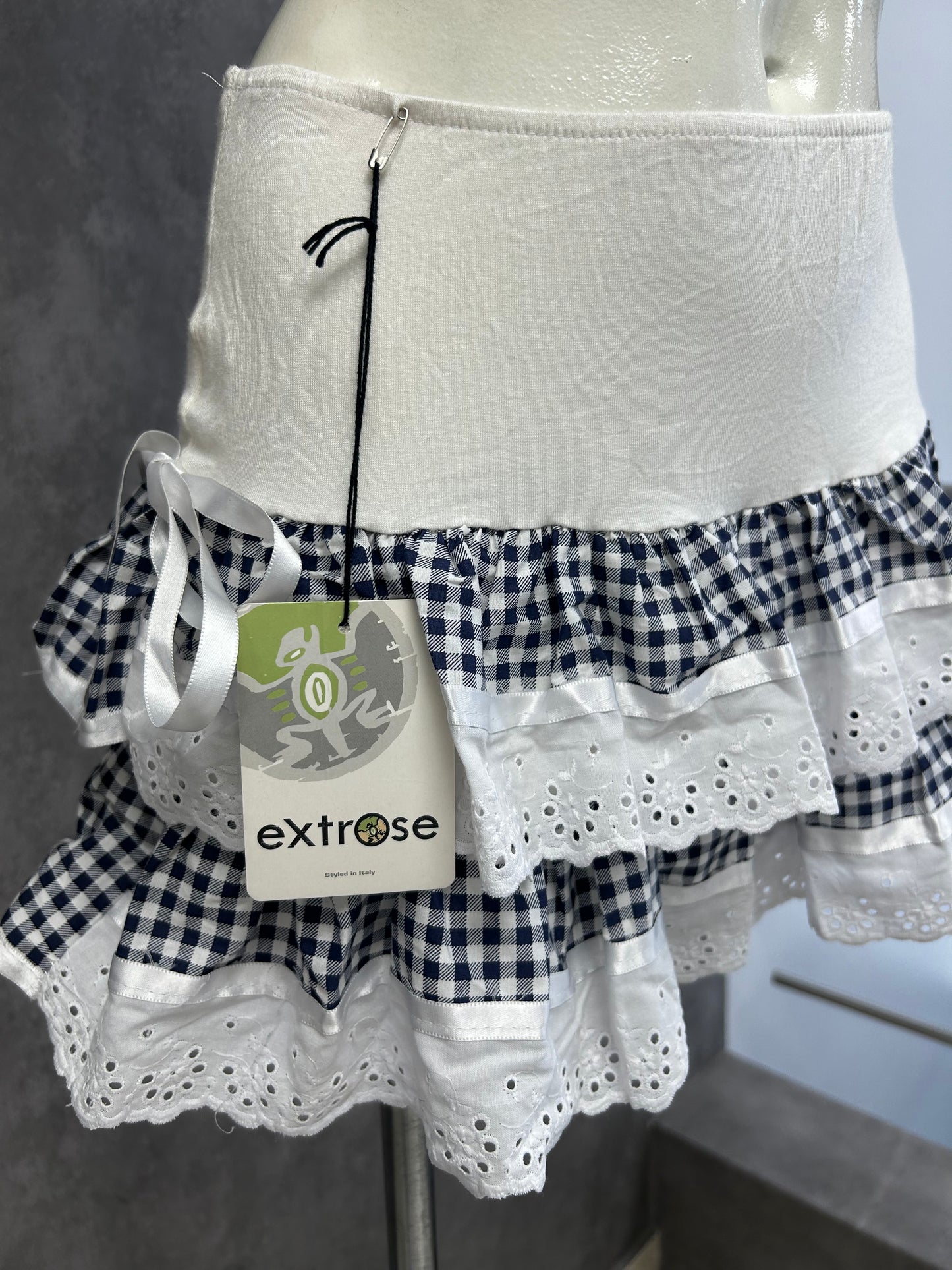 Extrose mini skirt