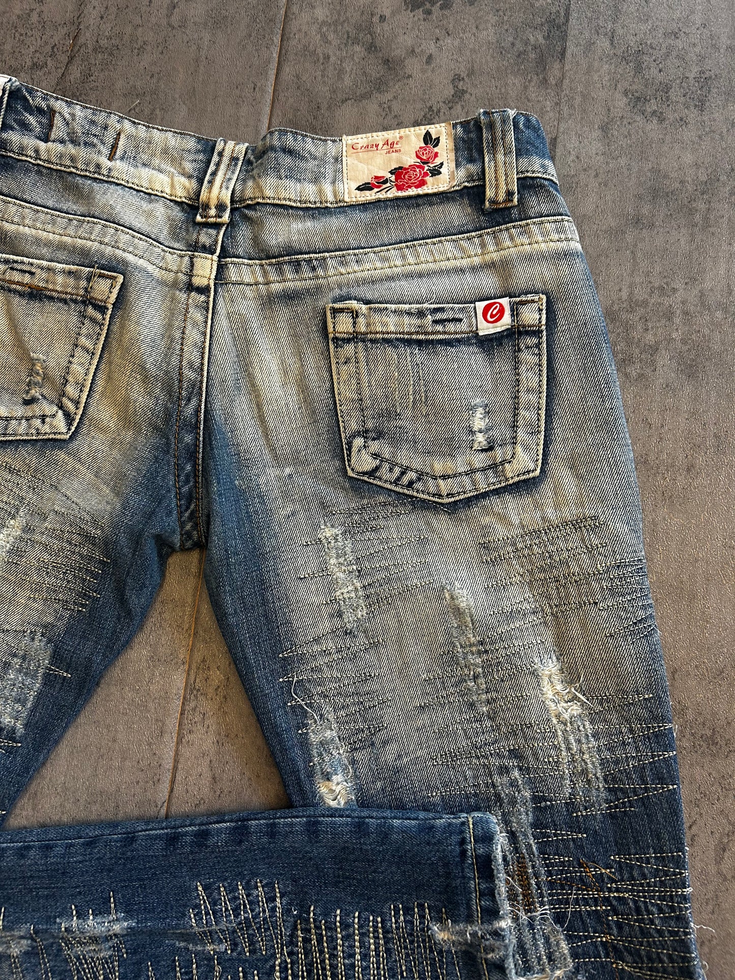 Crazy Age super low rised flare jeans