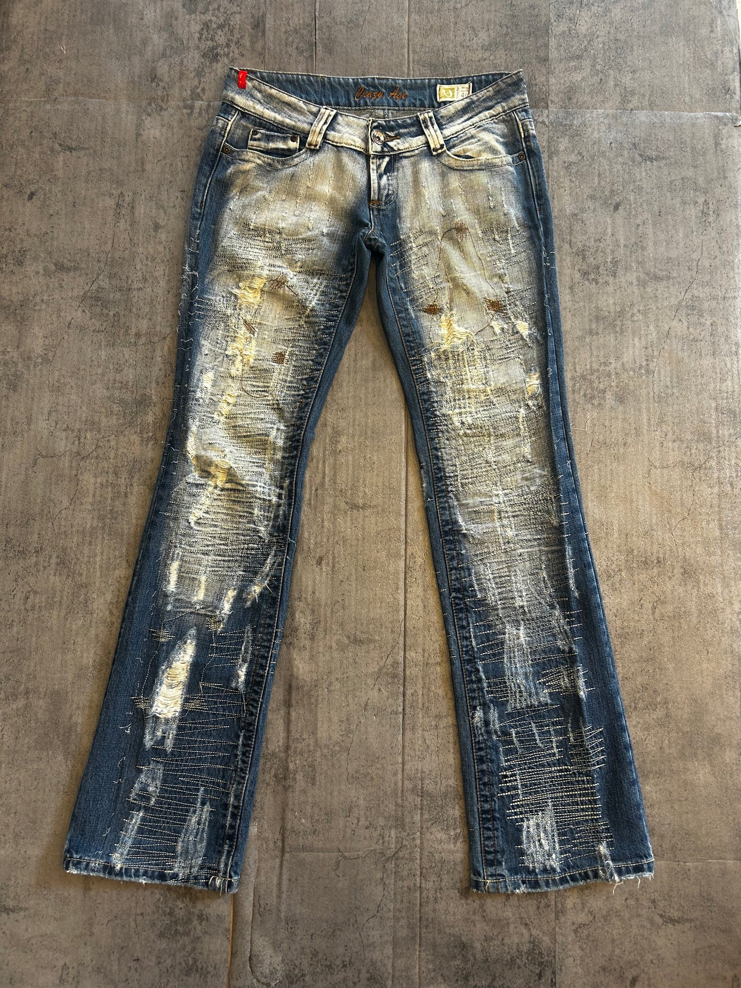 Crazy Age super low rised flare jeans