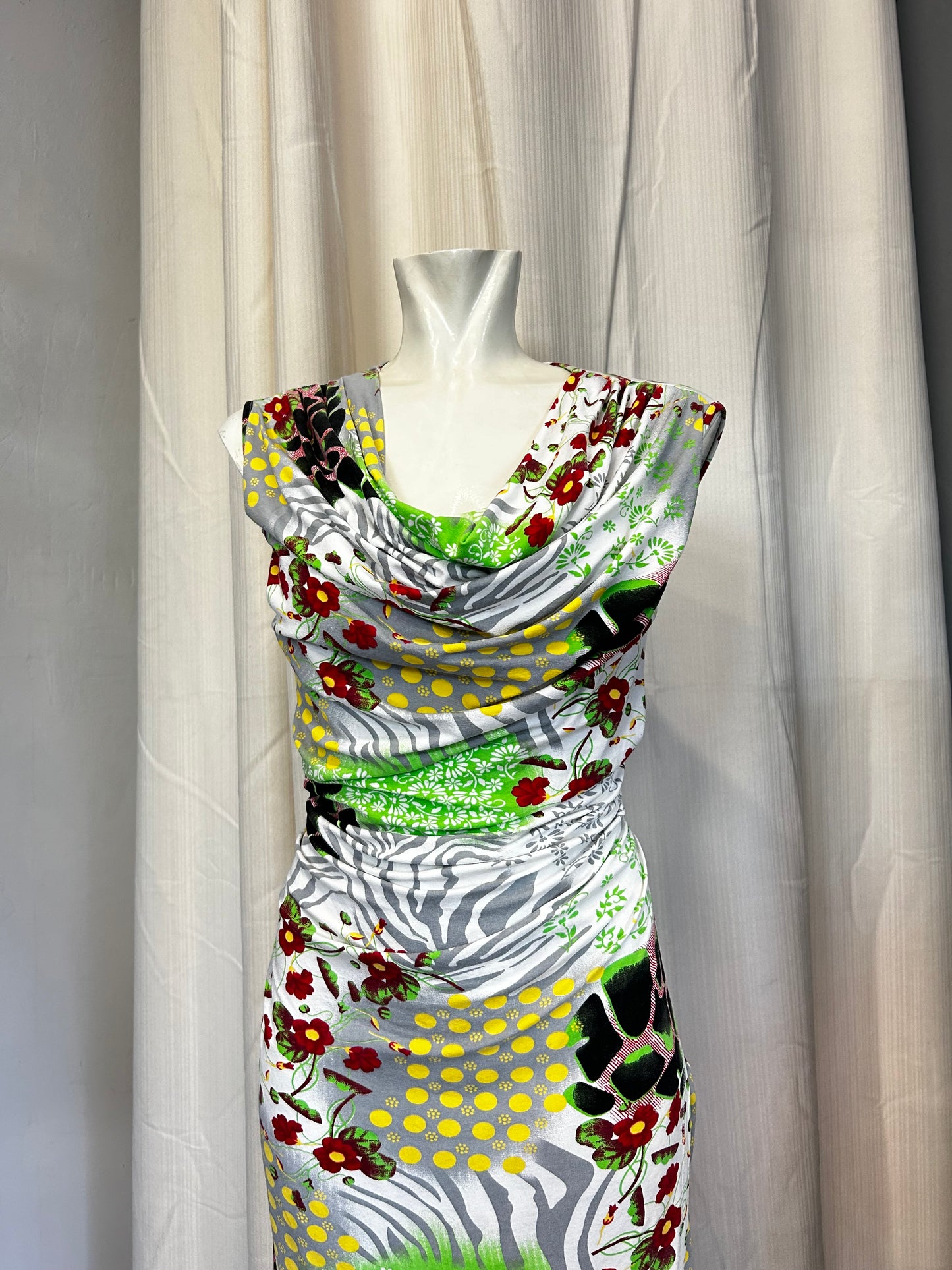 Vintage elastic dress