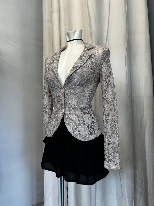Rinascimento lace top