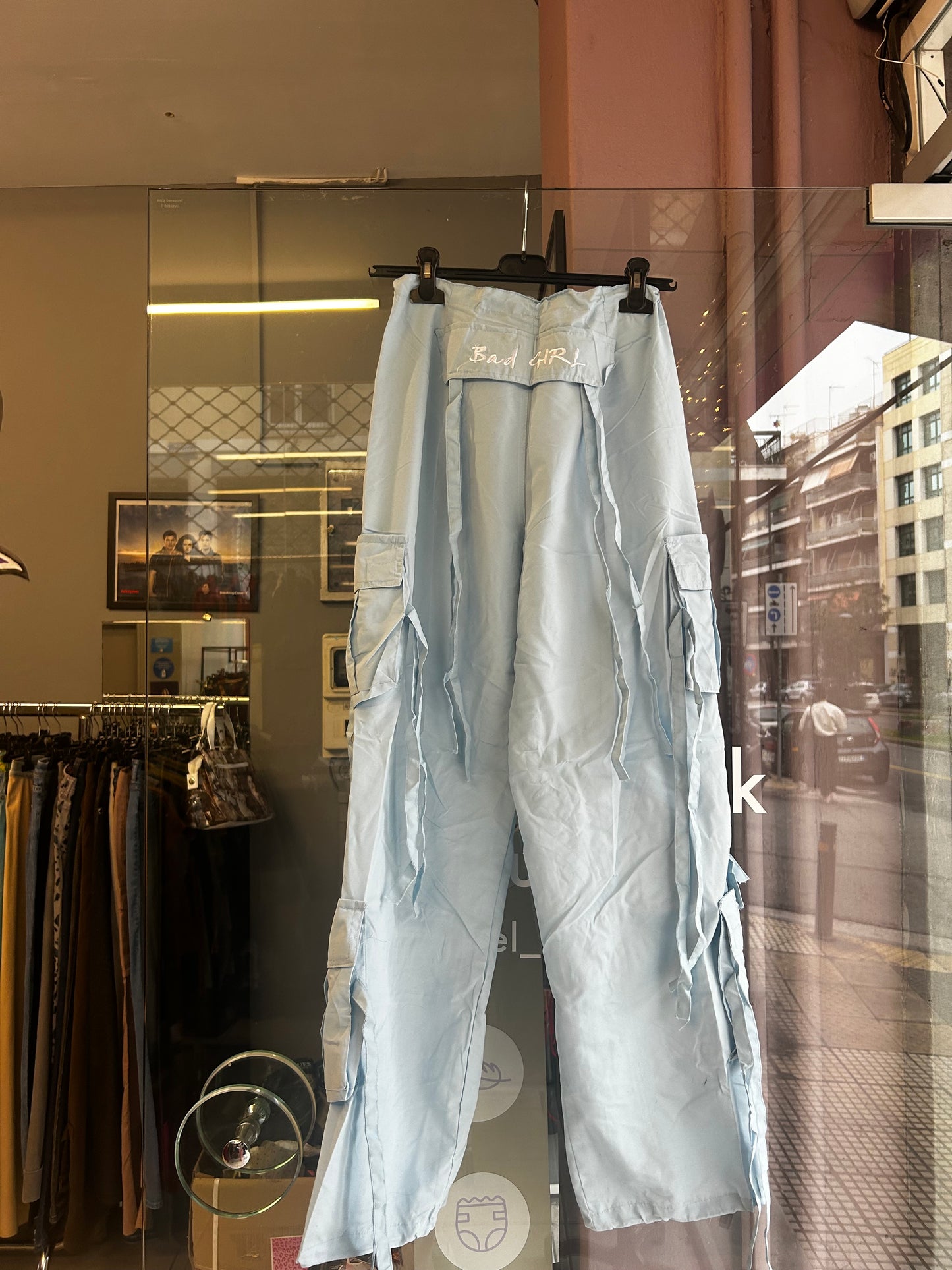 Bad Girl baby blue parachute