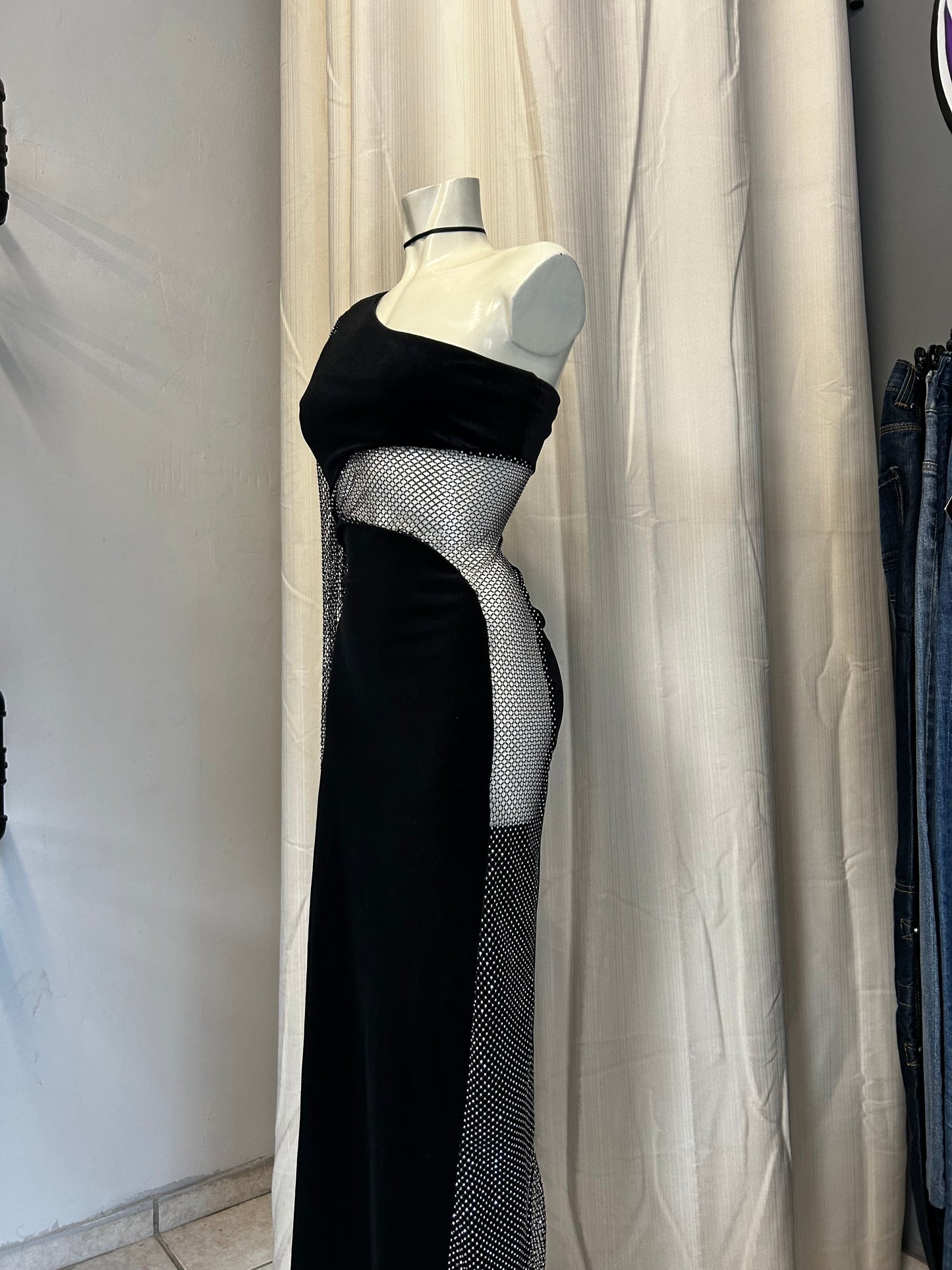 Maxi festive velvet dress