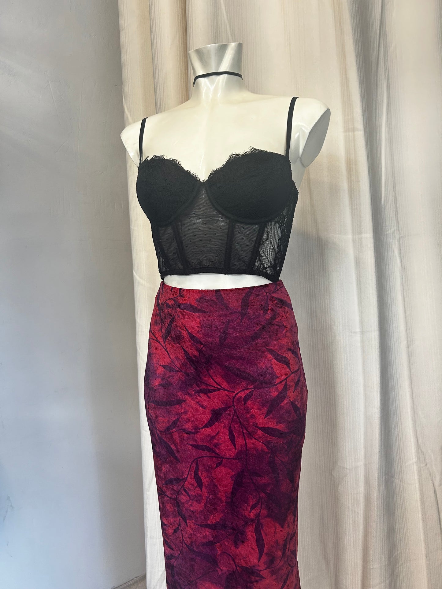Pimkie vintage velvet maxi skirt