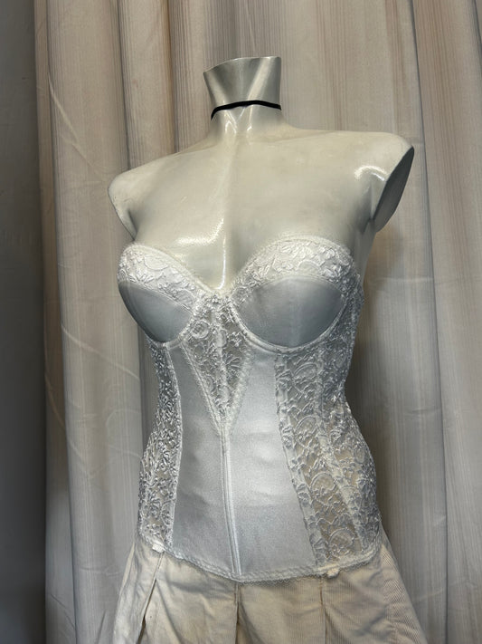 White lace corset