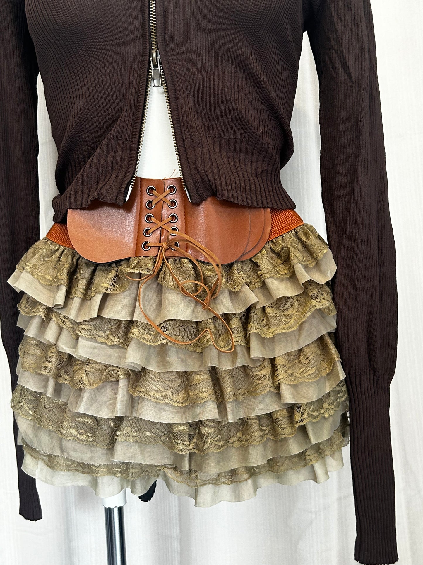 Coquette mini skirt