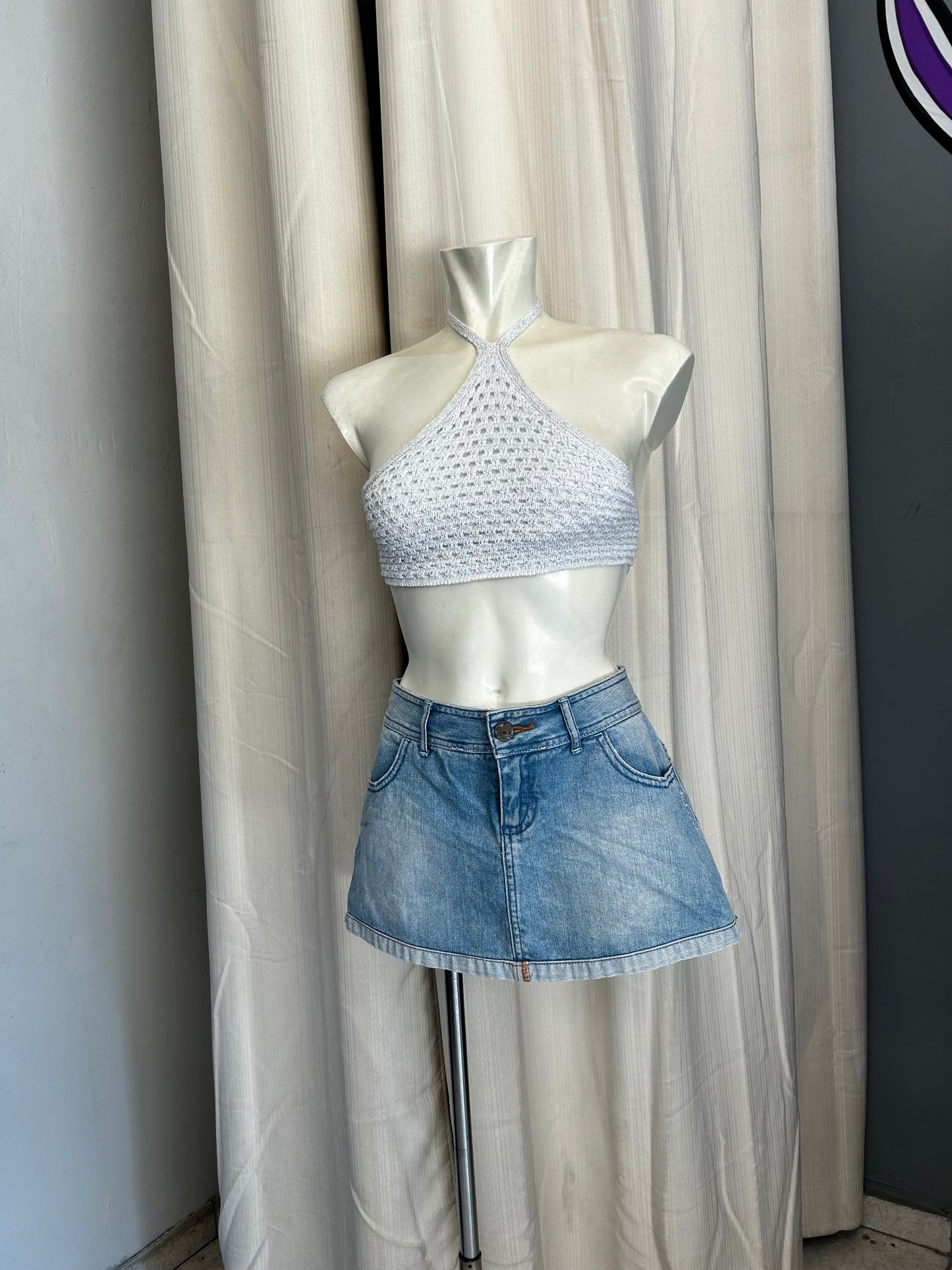 Billabong low rised skirt