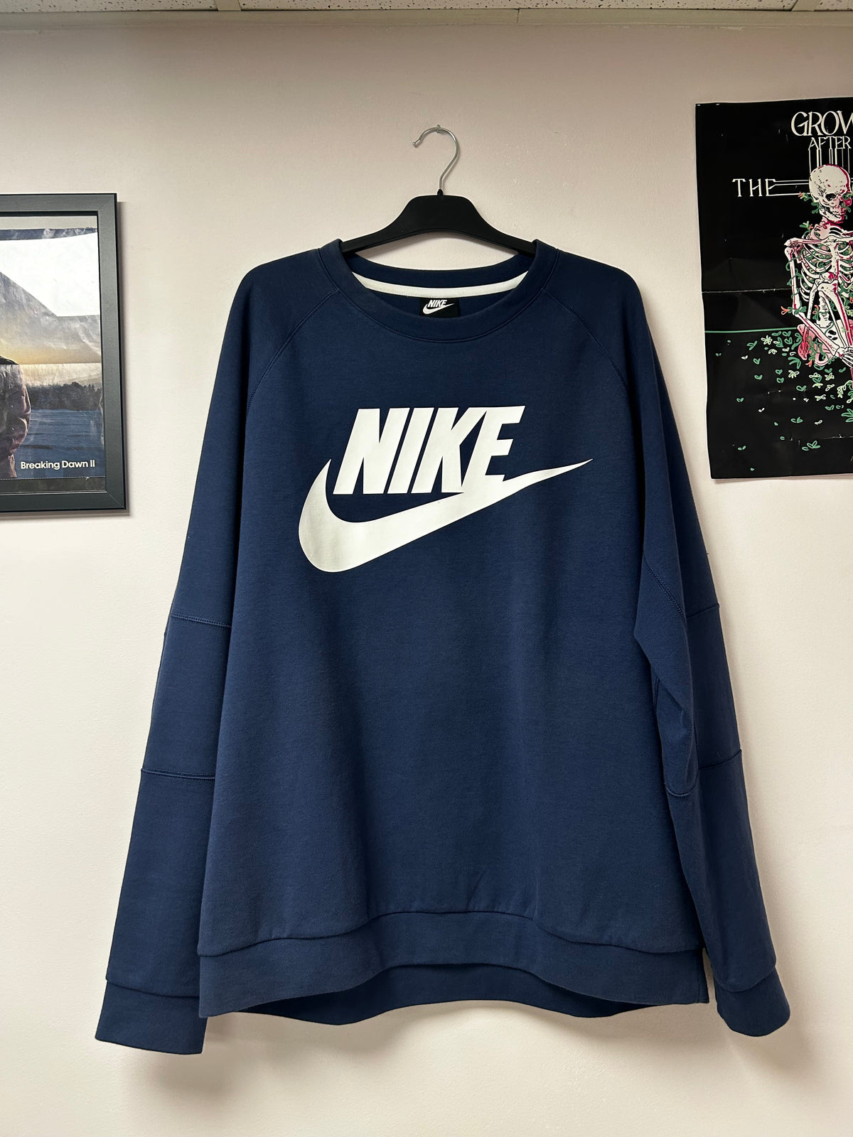 NIKE crewneck