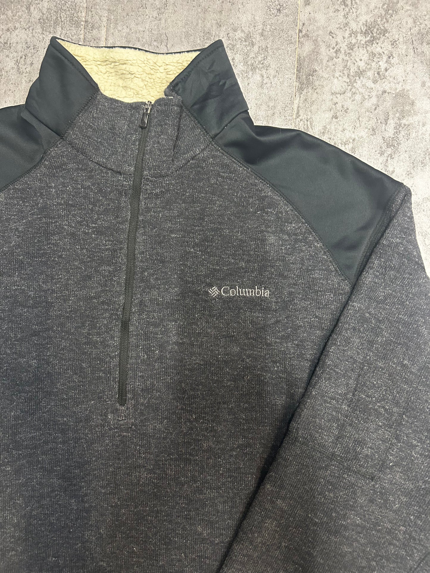 Columbia half zip fleece